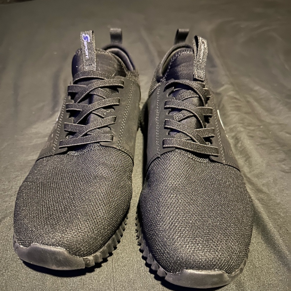 Skechers Black Sneakers with Knit Upper and Sock-Like Collar